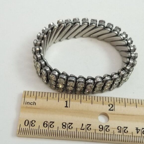 Vintage Three Row Rhinestone Stretch Bracelet Made in British Hong Kong, Estate - Picture 6 of 7